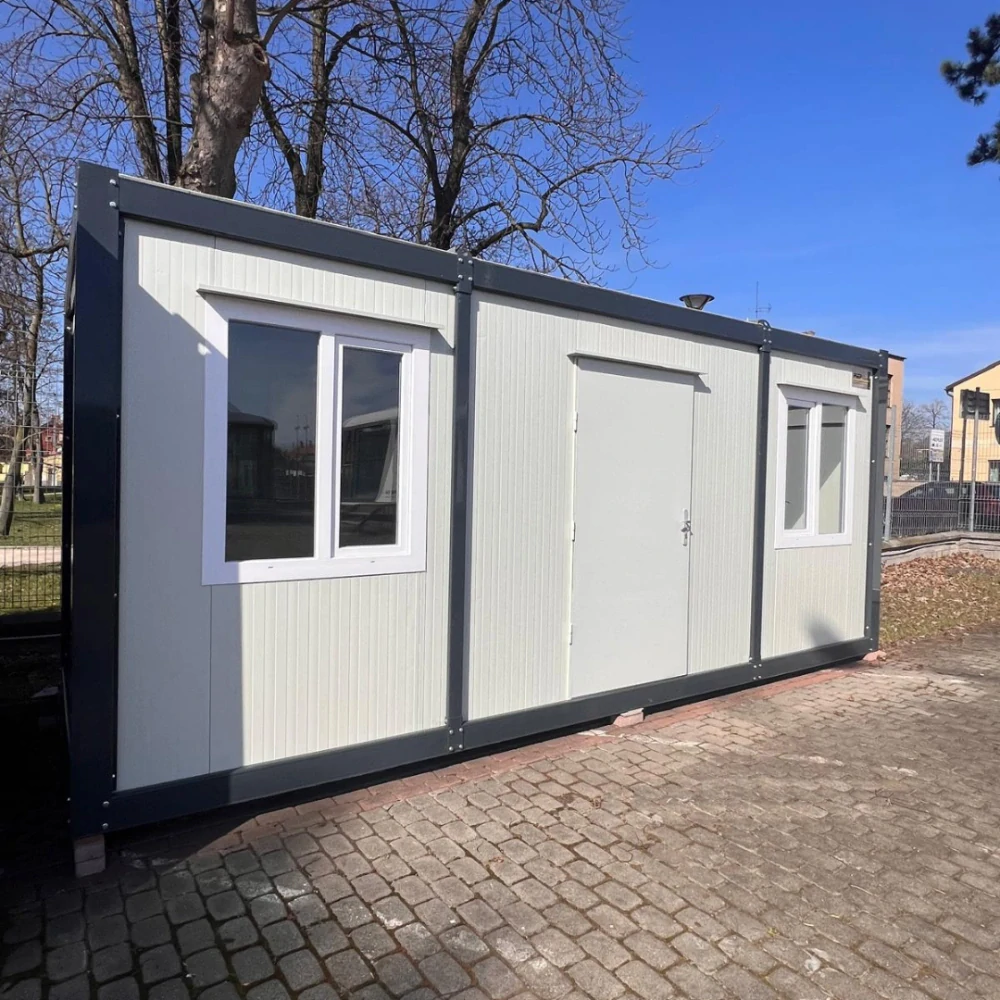 Skladovací kontejner 2,4 × 6 m